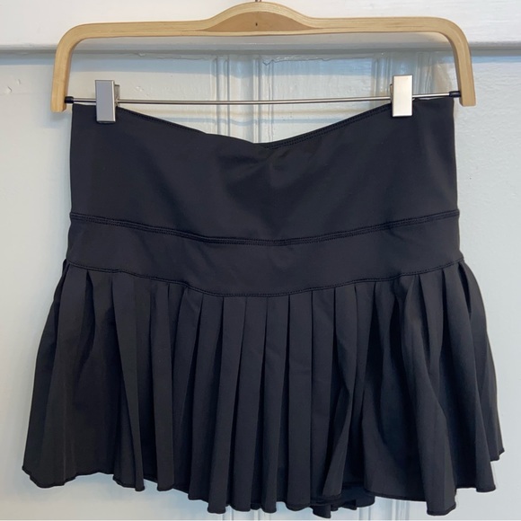 gold hinge Skirts Gold Hinge Black Pleated Tennis Skirt Poshmark